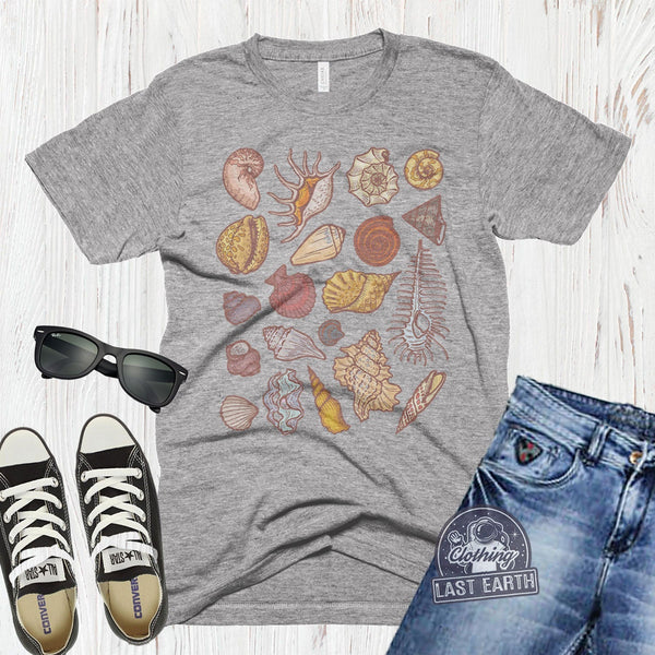 Shell Tshirt, Vintage Tshirts, Beach Shirt, Summer Shirts, Womens Graphic Tee, Kids Tshirts, Mens Shirts